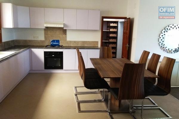 02 appartements T4 neufs de standing à 10mn de l'école peter pan Mandrimena Andoharanofotsy