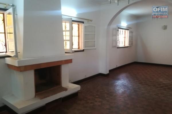 Un appartement au RDC T3 à Mahatony