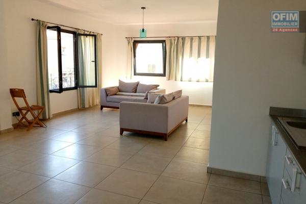 Un appartement T3 meublé avec une magnifique vue à Andohalo