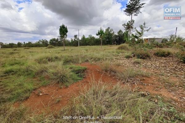 a vendre terrain de 3000M2 andakana ambohidratrimo. Contact rapide