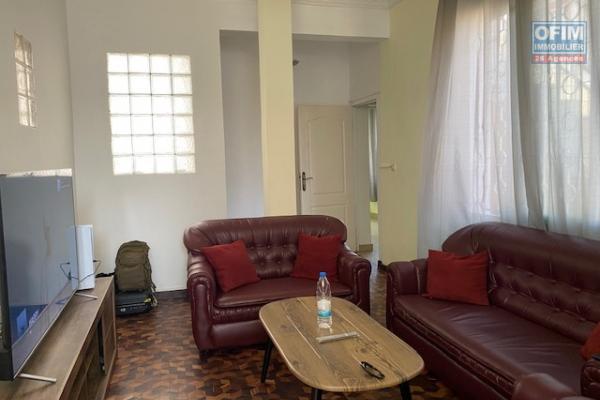 Un appartement T2 à Antsahavola