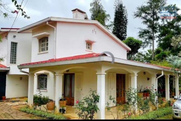 Une villa F5 à 5mn à pied de l'école Française D à Ivandry
