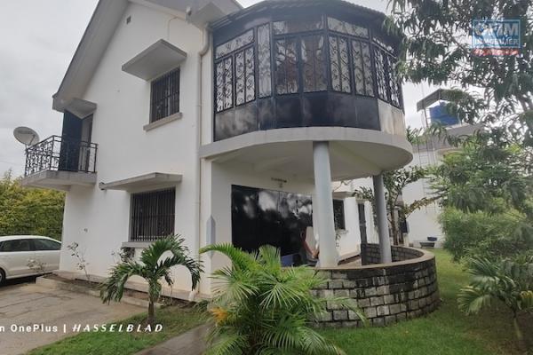 a vendre villa F5 sur ambohibao