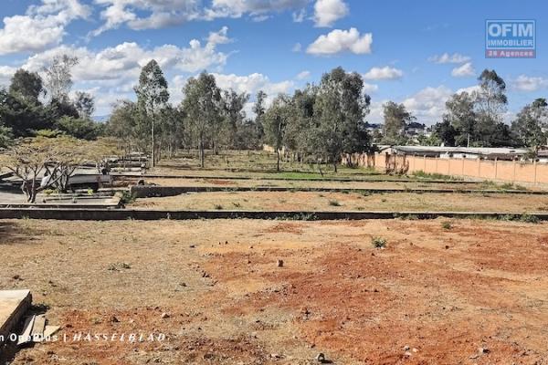 A VENDRE Opportunité Exceptionnelle: Lotissement de 24 Parcelles à Androhibe Ambohitrarahaba. Mr Jacky