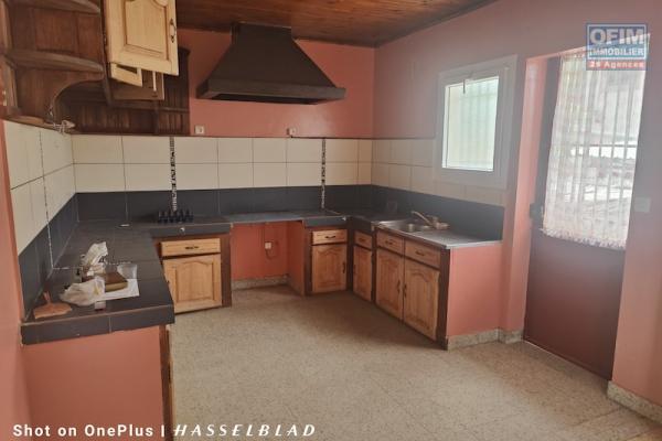 à louer appartement T4 à 5 minutes de l'école française C Ambohibao (NON DISPONIBLE)