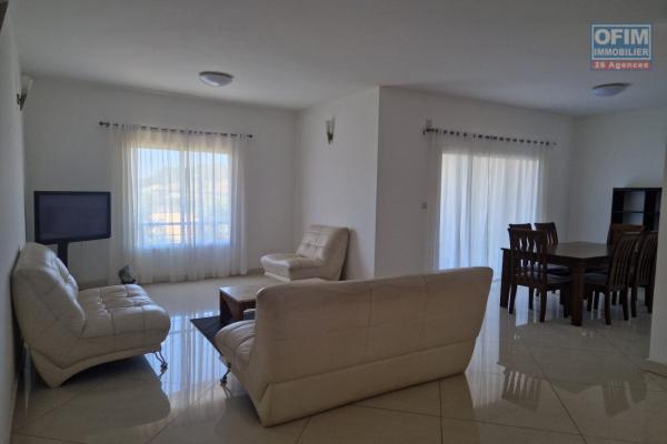 Un appartement T4 meublé dans une résidence sécurisée sur By pass ( CONTACT LALAINA 0340858376 )