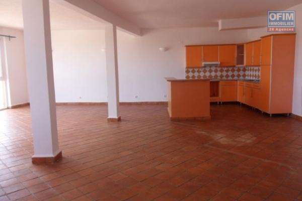 A louer appartement T3 dans une résidence sécurisée à Ankatso Antananarivo