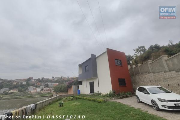 A vendre maison F4 sur terrain de 450M2 de terrain