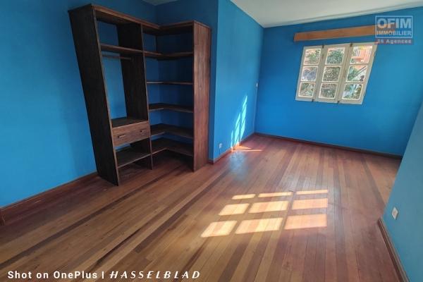 A LOUER appartement T3 à Sabots namehana
