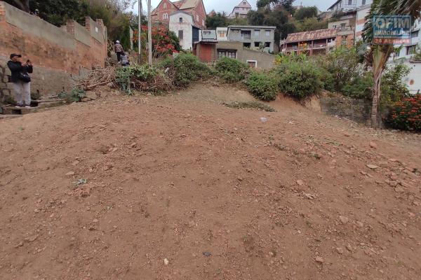 À vendre – Terrain aménagé à Ambohijatovo Ambony, proche centre-ville