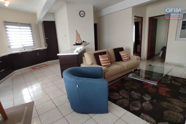 A LOUER un appartement T4 meublé et équipé dans un immeuble sécurisé à 5mn d'ivandry et 7mn d'Ambatobe