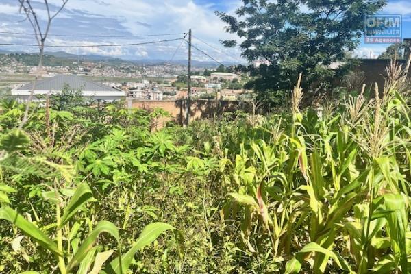 Vente d'un terrain de 596m2 &agrave; Ambatomaro Antsobolo