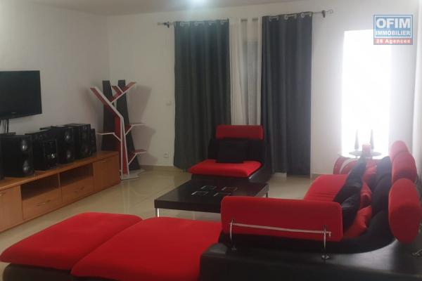 Un appartement T3 meublé à Ambohidrazaka Alasora