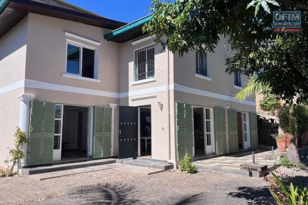 Une villa F5 dans un quartier calme &agrave; Mahabo Andoharanofotsy