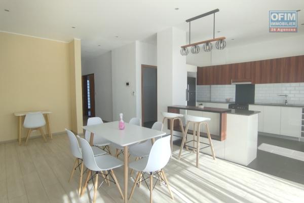 A louer, spacieux appartement T3 meubl&eacute; &agrave; Ivandry Antananarivo