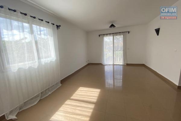 Un appartement T3 sécurisé à Mahatony Ivandry