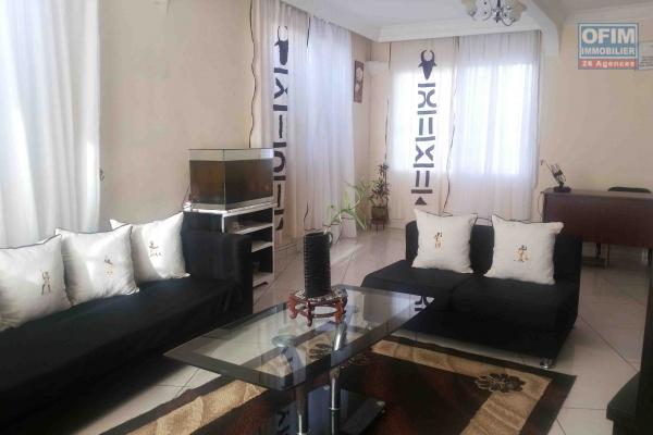 A louer un appartement T3 meublé à Tsimbazaza Antananarivo