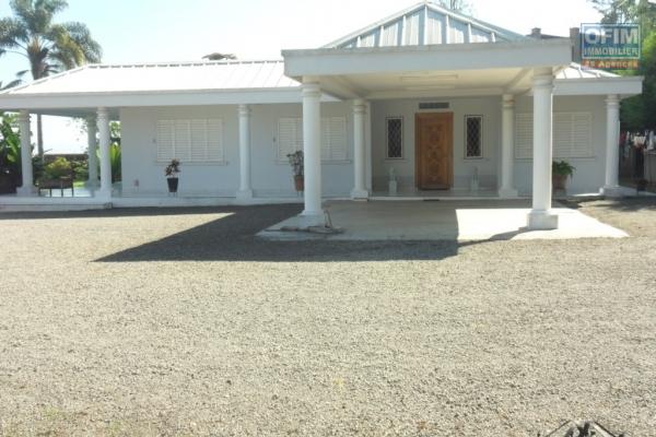 A louer grande villa F4 spacieuse Ambatomaro Tananarive