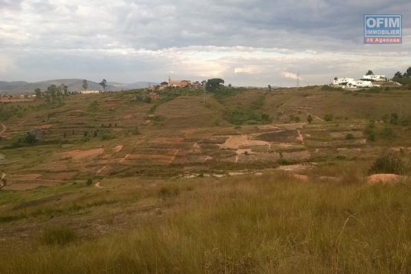 Terrain à vendre de 22 078 m2 à Ilafy Andempombe prés Résidence Panoramique Ambatobe